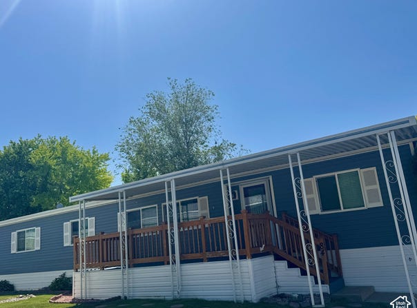 1111 N 2000 W, Farr West, UT 84404