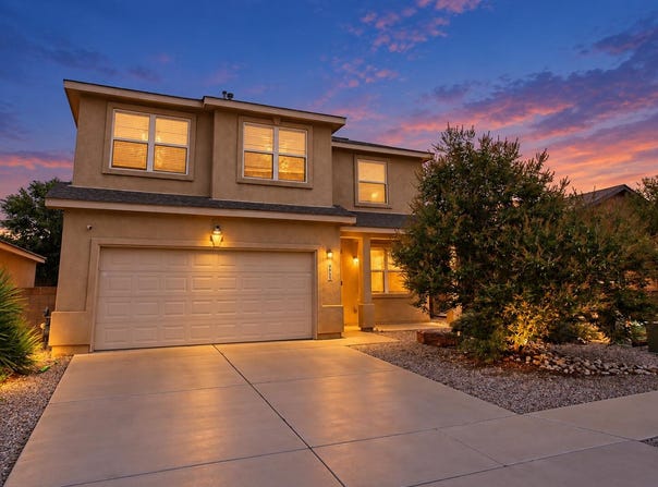 905 Molten Place NW, Albuquerque, NM 87120