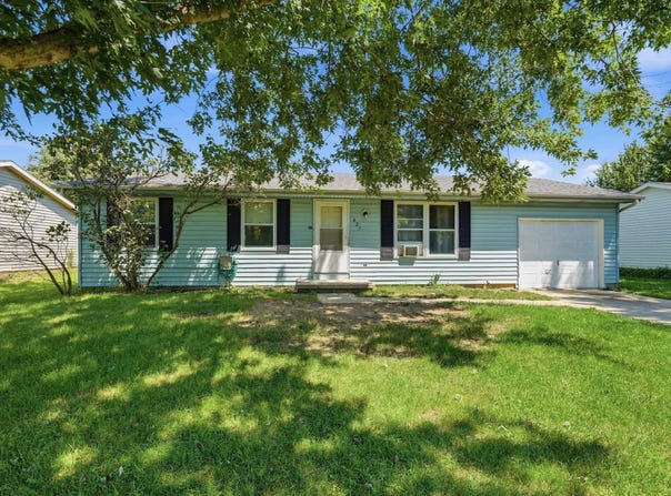 627 E Jefferson Street, Warren, IN 46792