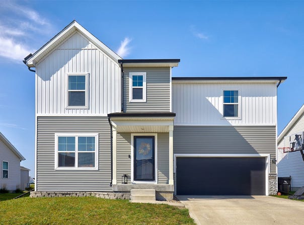 2104 Barry Drive, Adel, IA 50003