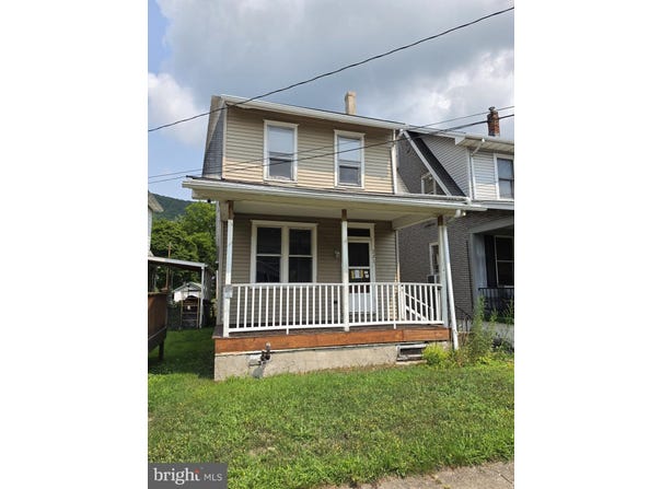 221 NORTH Street, LYKENS, PA 17048