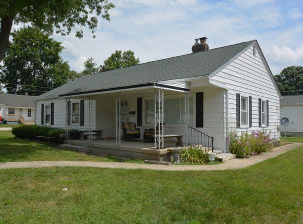 427 Raines, Plainfield, IN 46168