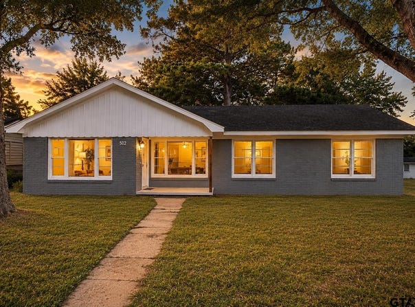 502 N Tyler St, Big Sandy, TX 75755