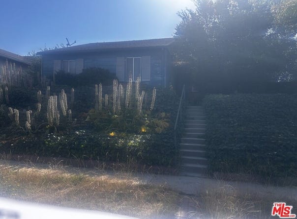 11726 Spinning Ave, Hawthorne, CA 90250