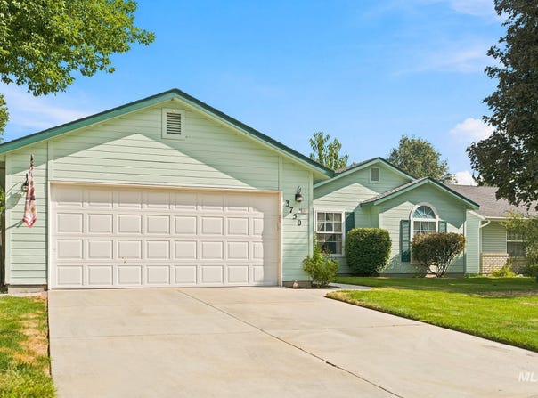3750 E Sweet Pea Ct, Boise, ID 83716