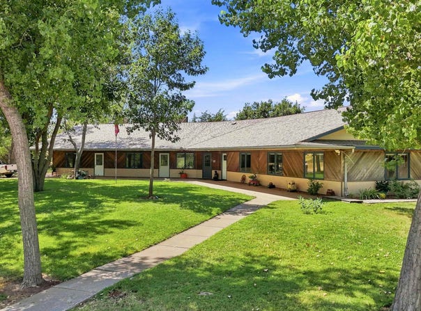 1691 W Ashleigh Ln, Milton, KS 67106