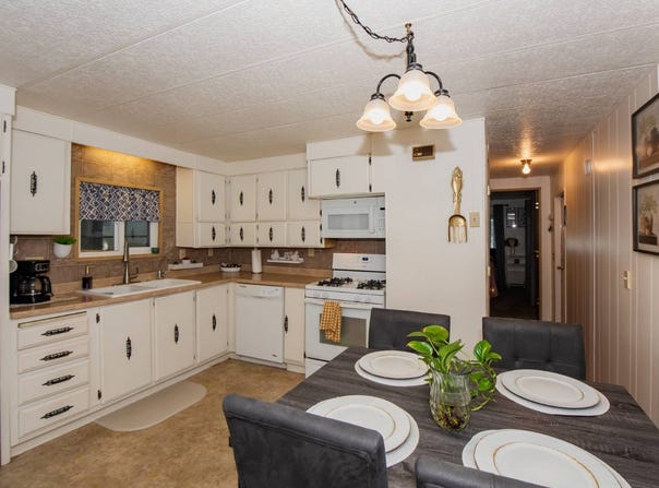 3380 S 4TH Ave, YUMA, AZ 85365