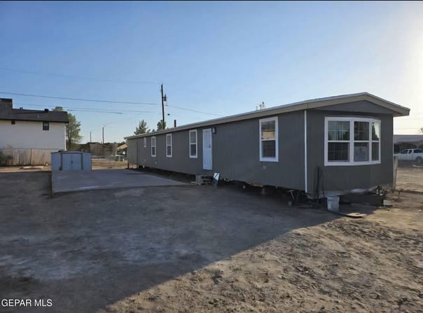 674 Supima Drive, Socorro, TX 79927