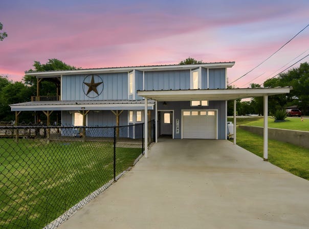 262 Mohon Drive, Whitney, TX 76692
