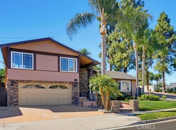5550 E Edgemar, Anaheim, CA 92807