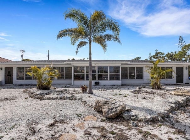 533 GRANADA AVENUE, VENICE, FL 34285