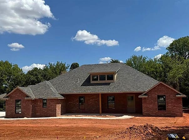 1544 Townsend Glen, Blanchard, OK 73010