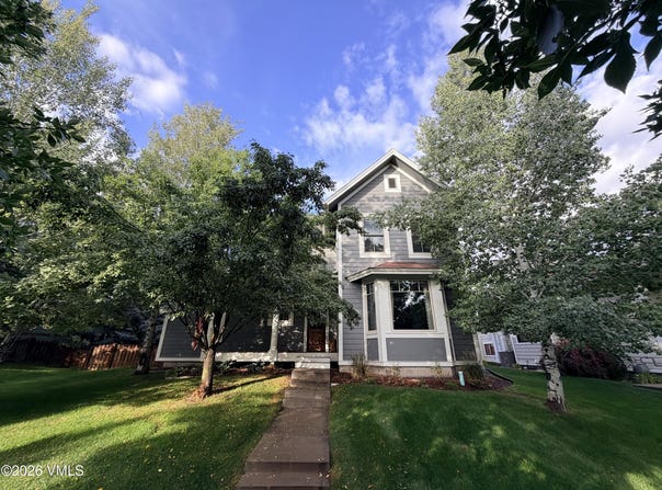 135 Palmer Loop, Eagle, CO 81631