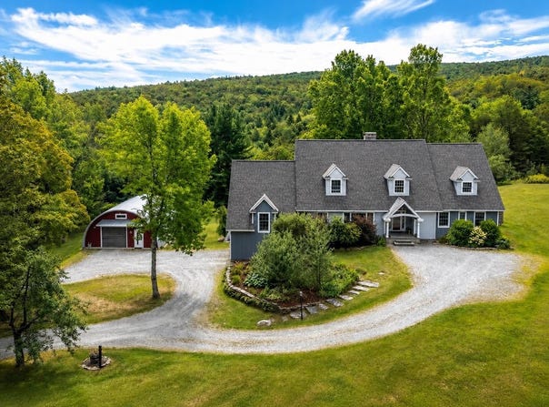 136 Yeaw Road, Dover, VT 05341
