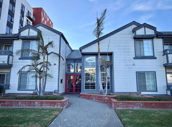 3950 Cleveland, San Diego, CA 92103