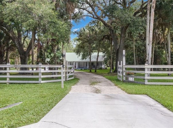 4315 13th Ave SW, NAPLES, FL 34116