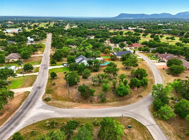Skyline Dr lot: 205, Kingsland, TX 78639