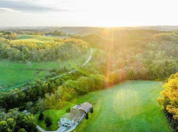 102 Klages Rd, West Alexander, PA 15376