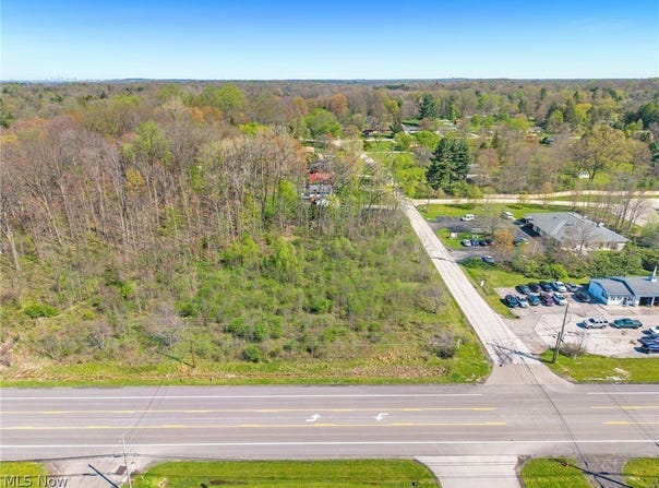 Aurora Road, Sagamore Hills, OH 44067