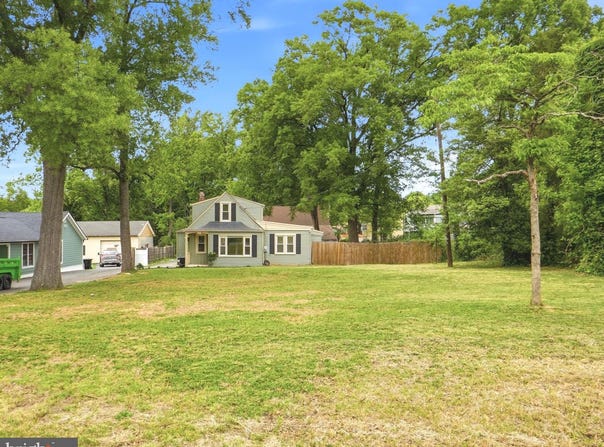 5906 BERWYN Road, COLLEGE PARK, MD 20740