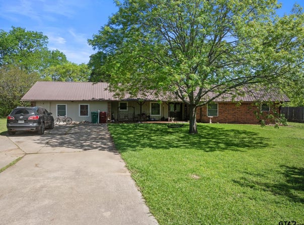504 W Wilson, Talco, TX 75487