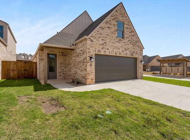 4344 MacNab Dr, Tyler, TX 75707