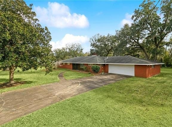2524 CRESTWOOD Road, Marrero, LA 70072