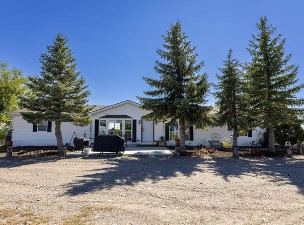 4646 Clapper Flat Road, Laurel, MT 59044