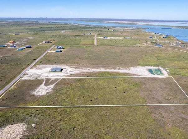 209 Trout Side Way, ROCKPORT, TX 78382