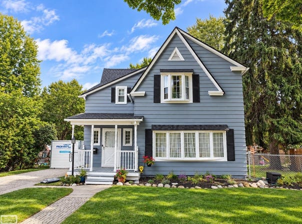 69858 N Main Street, Richmond, MI 48062