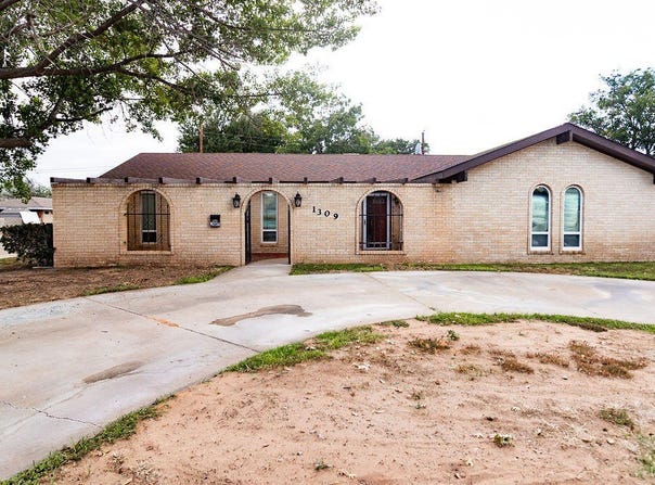 1309 S Kenneth Ave., Monahans, TX 79756