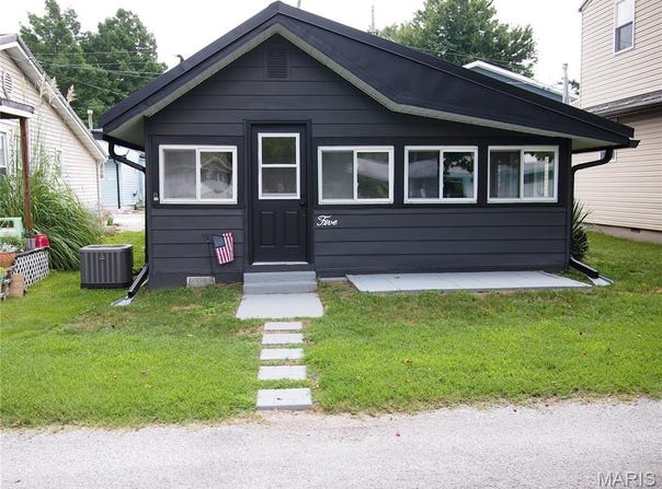 5 Eagle Drive, Sparta, IL 62286
