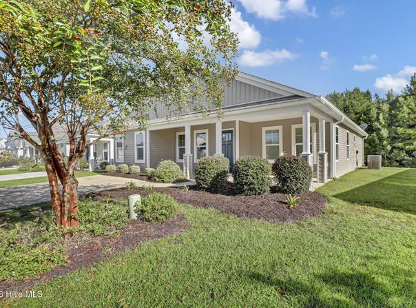 91 Glasgow Drive, Rocky Point, NC 28457