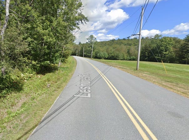 5F Leshure, Rowe, MA 01367