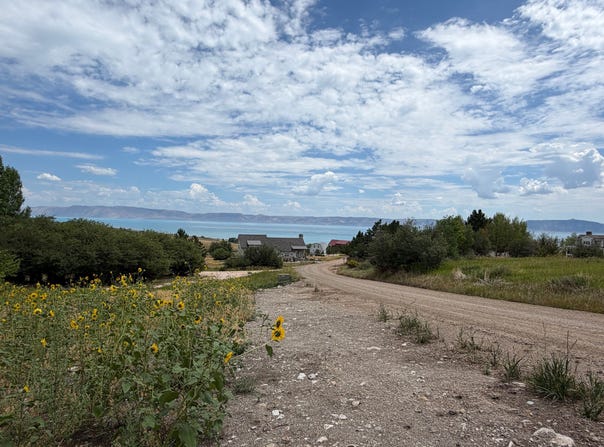 562 LAKESIDE Dr, Fish Haven, ID 83287