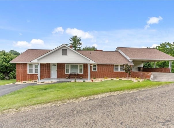 290 Riverview Drive, Sparta, NC 28675