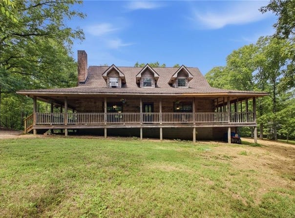 206 Henson Road SW, Cave Spring, GA 30124