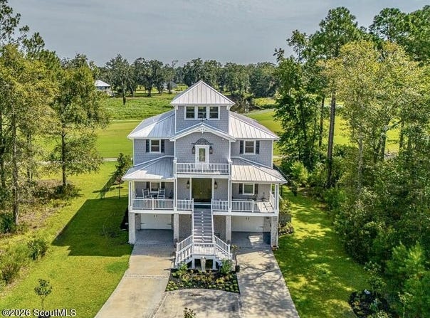 57 Eagle Crest Drive, Waverly, GA 31565