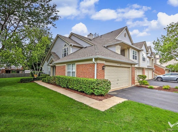 1628 Columbia Circle, Bartlett, IL 60103