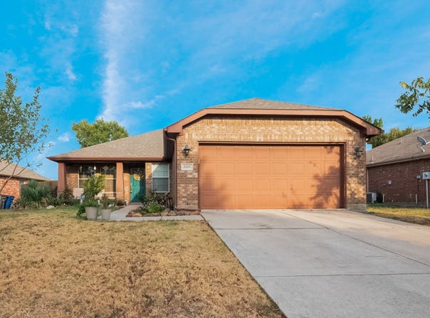 4206 Ridgewood Road, Melissa, TX 75454