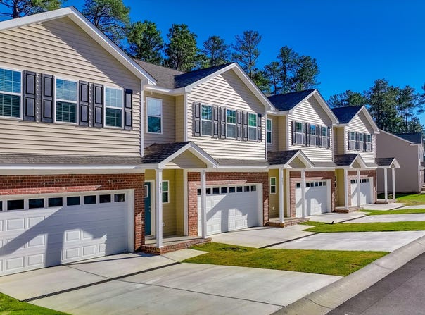 887 Ducks Landing, Aberdeen, NC 28315
