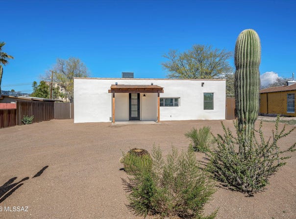 4005 E 17th Street, Tucson, AZ 85711