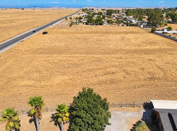 1 Hwy 145, Madera, CA 93636