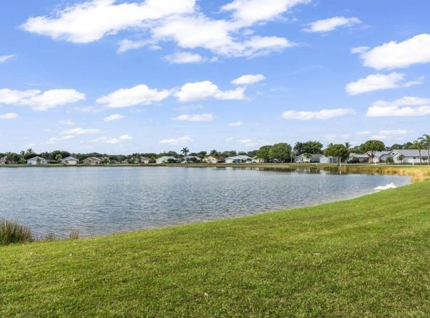 8913 SW Chevy Circle, Stuart, FL 34997