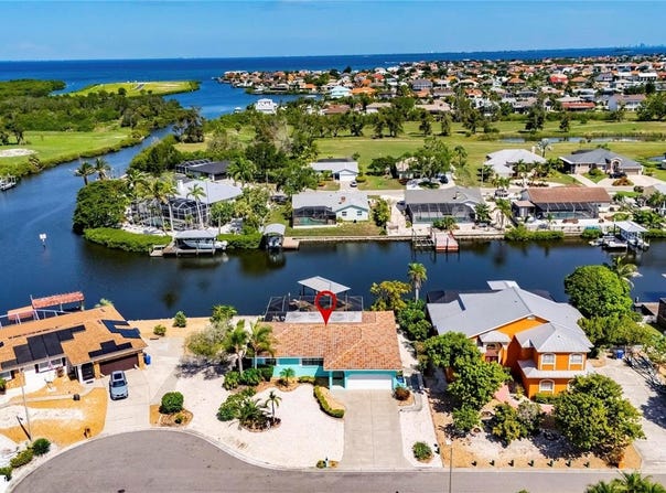 923 GOLF ISLAND Drive, APOLLO BEACH, FL 33572