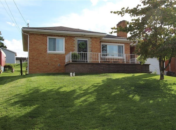 126 Third Ave, New Eagle, PA 15067