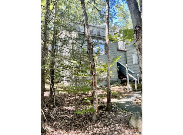 212 Ledge Drive, Torrington, CT 06790
