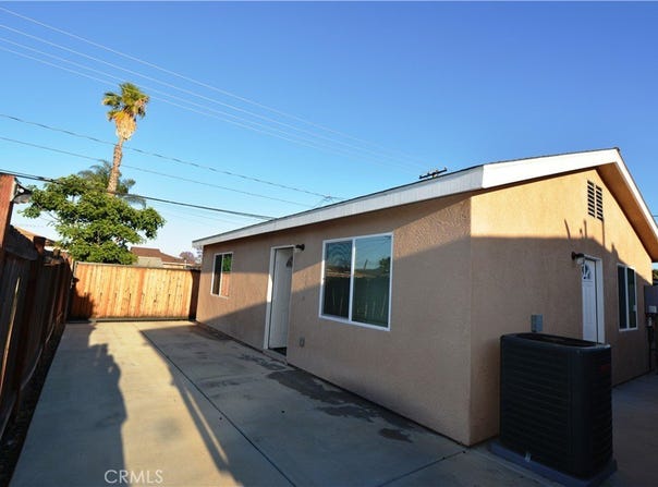 18328 Devlin Avenue, Artesia, CA 90701