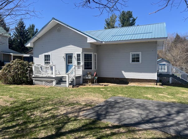809 Depot Street, Burke, NY 12917