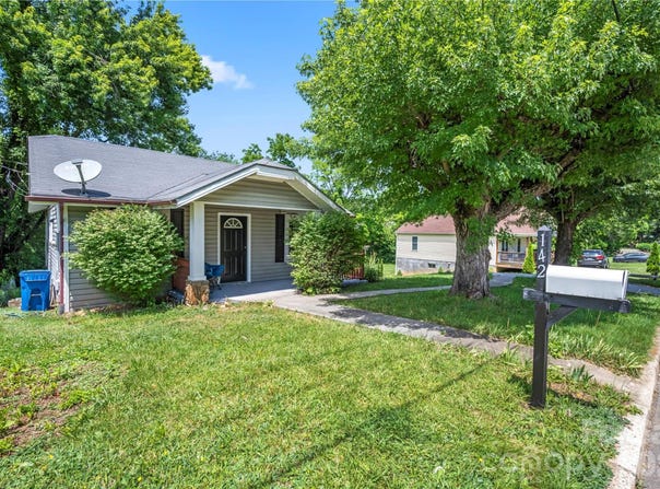 142 Substation Road, Canton, NC 28716
